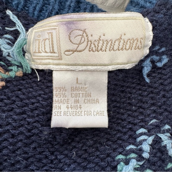 Embroidered natural fiber Floral Knit grandma sweater Cardigan - Picture 3 of 7